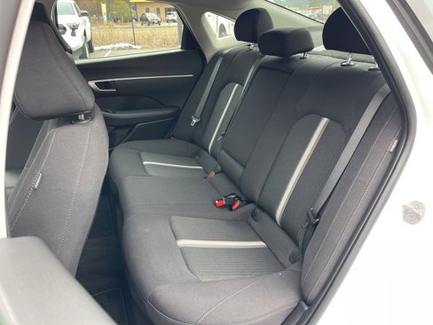 Certified 2025 Hyundai Sonata SEL image 18