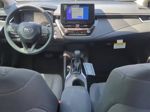 Used 2025 Toyota Corolla LE w/ Convenience Package FWD image 20