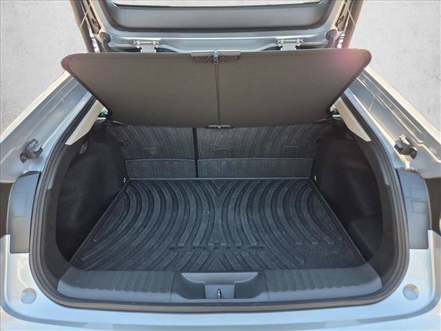 Used 2024 Toyota Prius Prime Premium FWD image 6