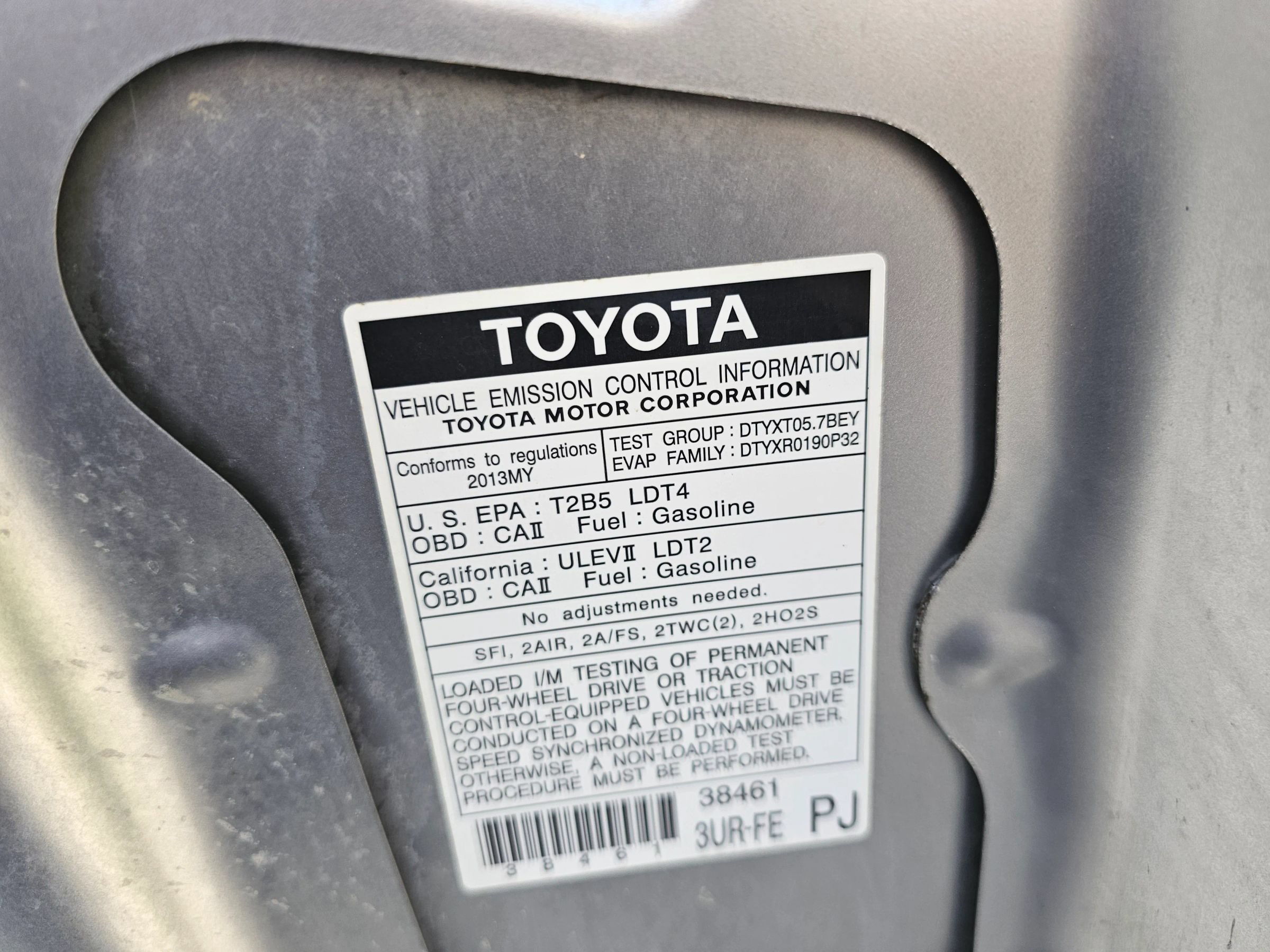 Used 2013 Toyota Sequoia Limited AWD/4WD image 35