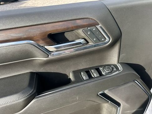 Used 2024 GMC Sierra 1500 SLT image 29