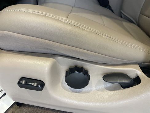 Used 2003 Ford F150 Lariat image 12