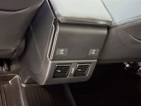 Used 2023 Subaru Solterra AWD image 28