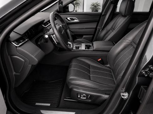 Used 2020 Land Rover Range Rover Velar R-Dynamic HSE AWD/4WD image 9