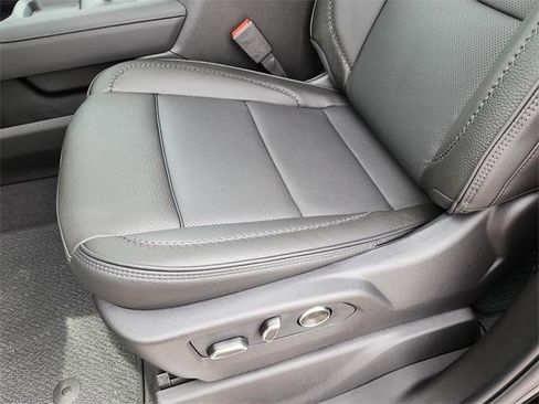 New 2026 GMC Sierra 2500 Denali w/ Denali Reserve Package image 19