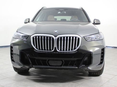 New 2026 BMW X5 xDrive40i w/ M Sport Package image 6