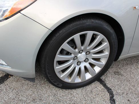 Used 2011 Buick Regal CXL w/ RL2 Preferred Equipment Group image 10