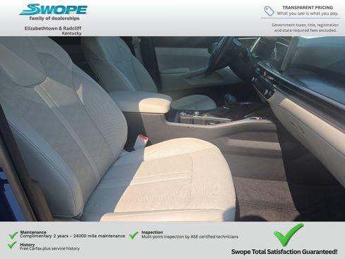 Used 2024 Kia Sorento EX FWD image 16