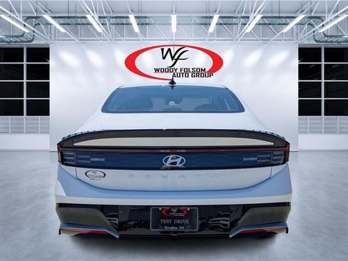 Used 2025 Hyundai Sonata SEL FWD image 4