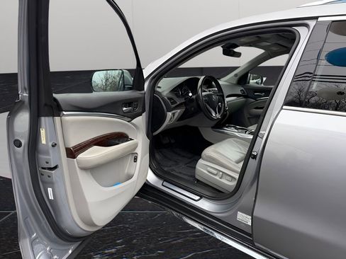 Used 2017 Acura MDX SH-AWD image 19