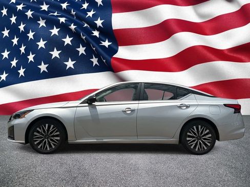 Used 2024 Nissan Altima 2.5 SV FWD image 14