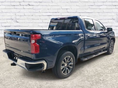 Certified 2023 Chevrolet Silverado 1500 LT w/ LPO, Dark Essentials Package RWD image 4