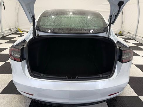 Used 2022 Tesla Model 3 Base image 4