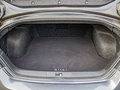 Used 2014 Nissan Maxima 3.5 SV w/ Sport Package FWD image 16