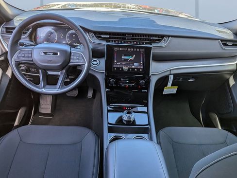 New 2026 Jeep Grand Cherokee Laredo RWD image 14
