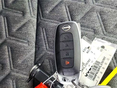 New 2026 Nissan Kicks SV w/ Cold Weather Package image 39