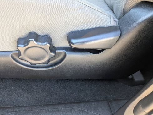 Used 2023 Toyota Tacoma SR image 17