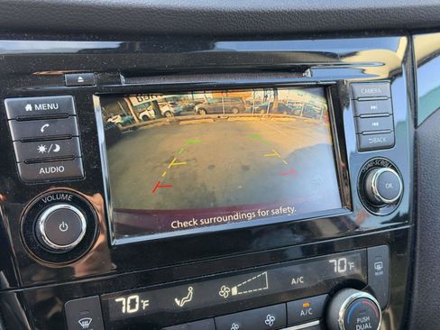 Used 2020 Nissan Rogue Sport SV image 33