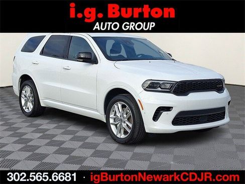 Used 2025 Dodge Durango GT image 1