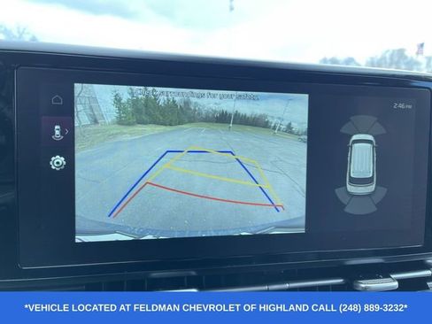 Used 2024 Kia Carnival EX image 16