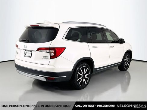 Used 2019 Honda Pilot Touring image 5