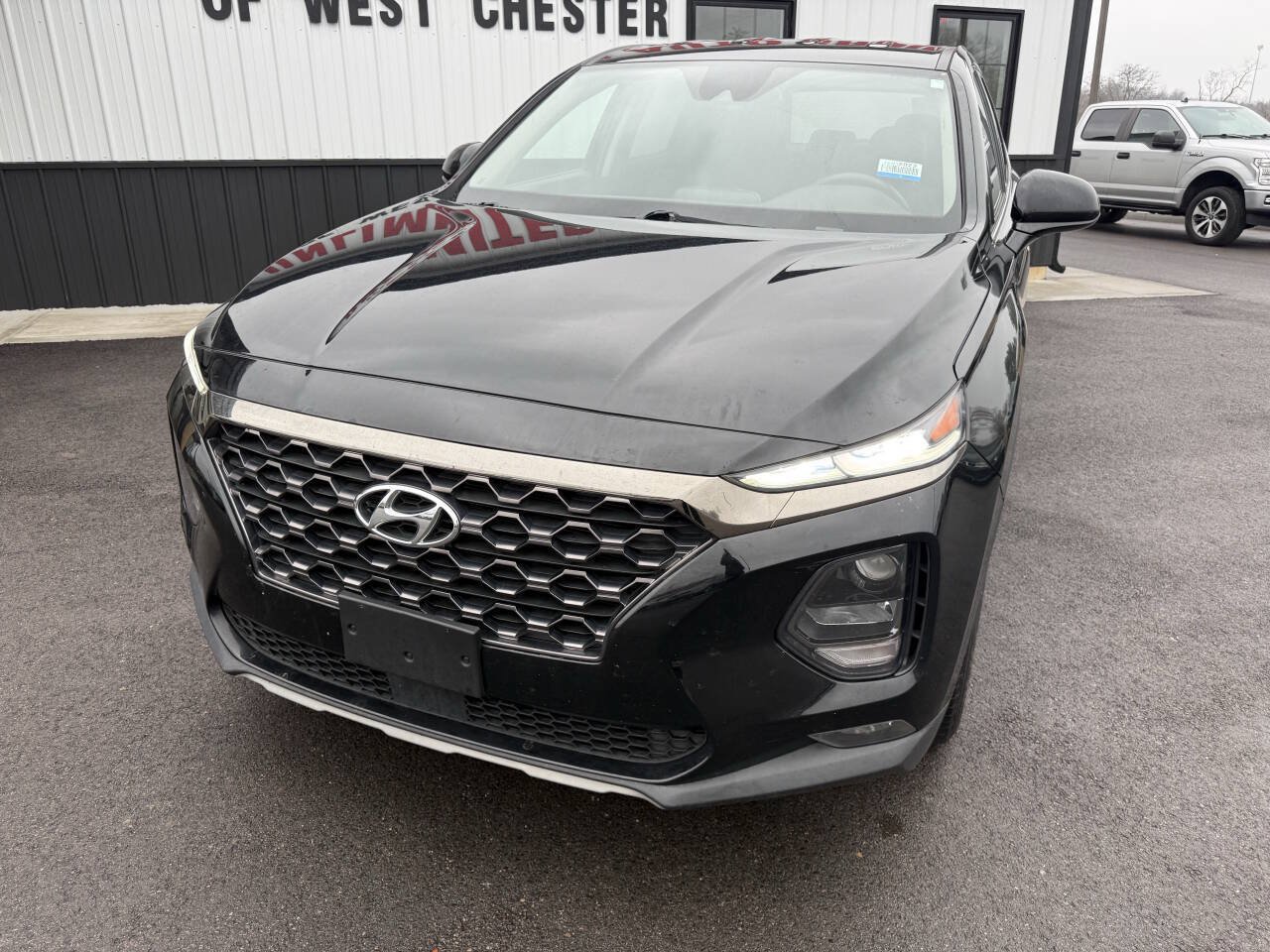 Used 2019 Hyundai Santa Fe SEL w/ Cargo Package FWD image 2