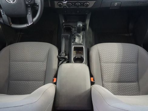 Used 2023 Toyota Tacoma SR AWD/4WD image 25