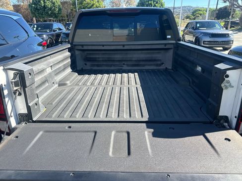 Used 2024 Honda Ridgeline Black Edition image 10
