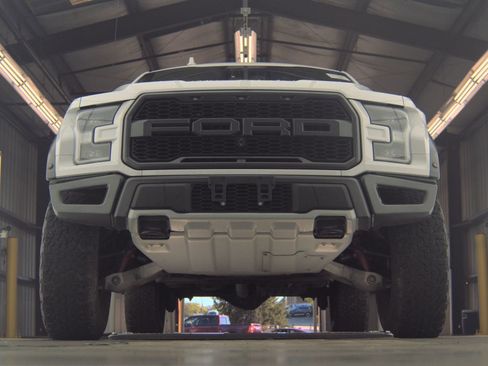 Used 2020 Ford F150 Raptor w/ Equipment Group 802A Luxury image 13