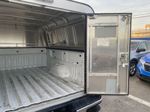 Used 2019 Chevrolet Colorado W/T w/ WT Convenience Package image 18