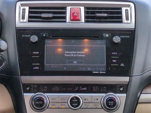 Used 2017 Subaru Outback 3.6R Limited image 20