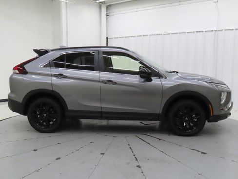 New 2026 Mitsubishi Eclipse Cross Black Edition image 2