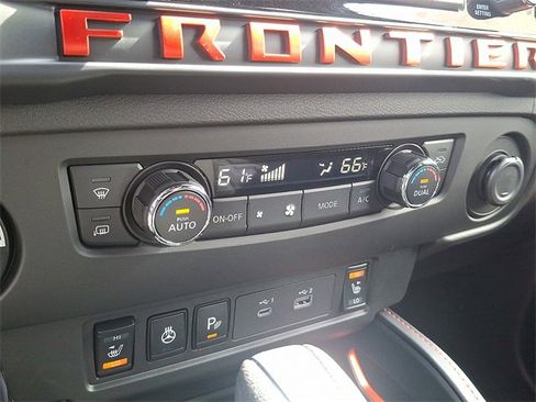 New 2026 Nissan Frontier PRO-4X w/ Pro-4x Convenience Package image 13