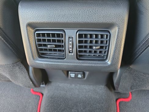 Used 2025 Toyota Camry SE FWD image 12