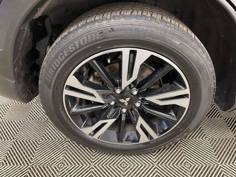 Used 2024 Mitsubishi Eclipse Cross SE image 37