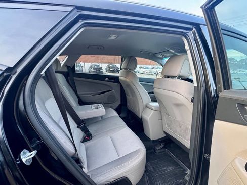 Used 2016 Hyundai Tucson SE w/ Option Group 12 image 13