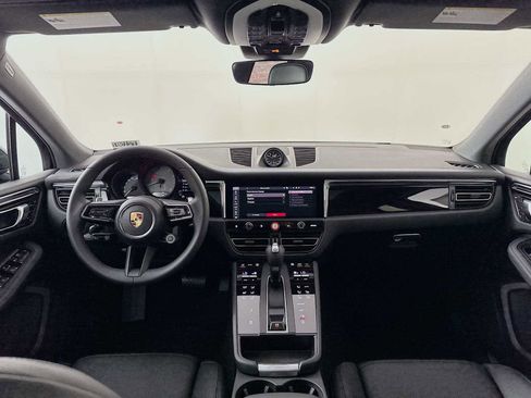 New 2026 Porsche Macan S image 39