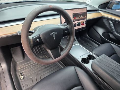 Used 2022 Tesla Model 3 Long Range AWD/4WD image 16