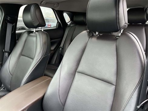 Used 2022 MAZDA CX-30 AWD 2.5 S w/ Premium Package image 24