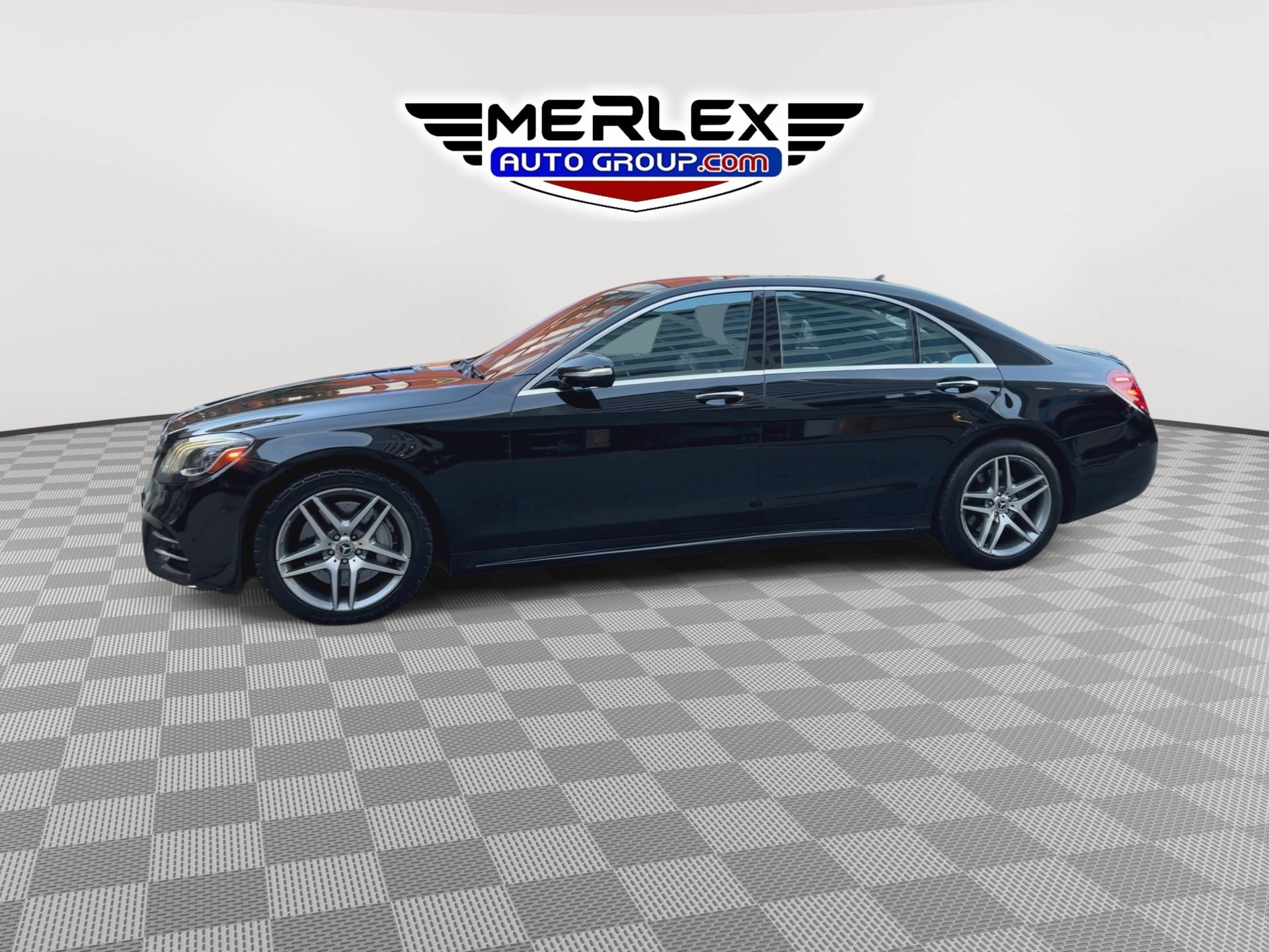 Used 2020 Mercedes-Benz S 560 4MATIC Sedan image 5