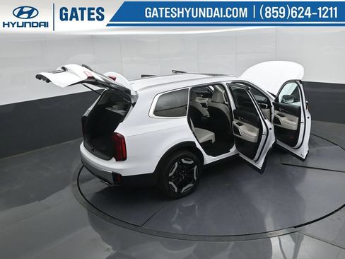 Used 2024 Kia Telluride S w/ S Sunroof Package FWD image 57