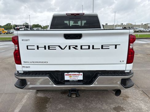 Used 2025 Chevrolet Silverado 2500 LT w/ Texas Edition image 9