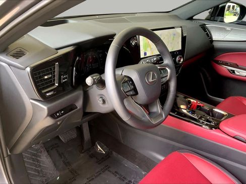 Used 2025 Lexus NX 350h AWD w/ Luxury Package image 18