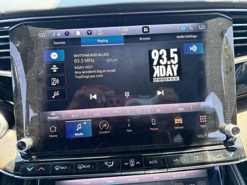Used 2022 Jeep Grand Wagoneer Series II w/ Convenience Group III AWD/4WD image 12