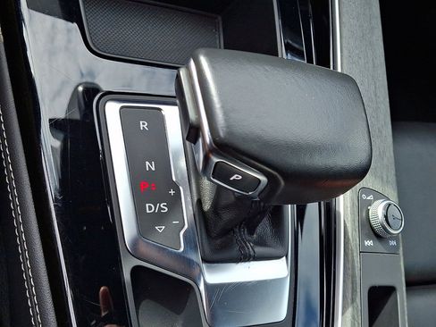 Used 2024 Audi A5 2.0T Premium Plus AWD/4WD image 27