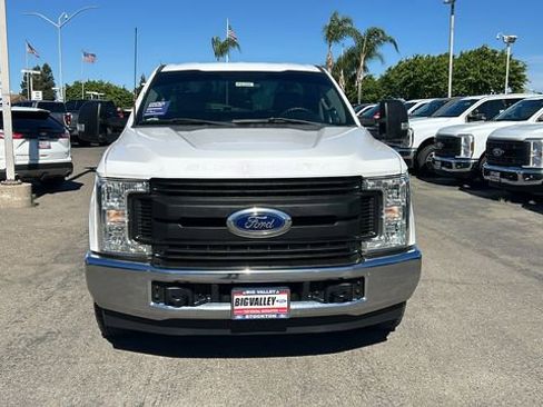 Used 2019 Ford F250 XL w/ XL Value Package image 9