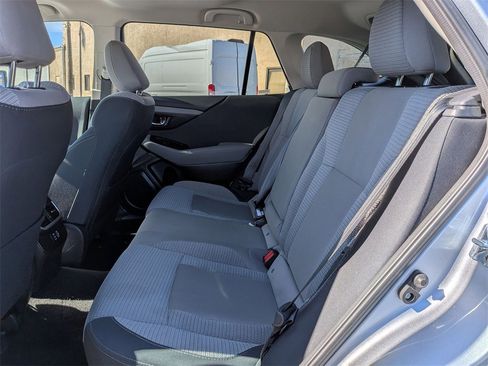 Used 2025 Subaru Outback Premium image 27