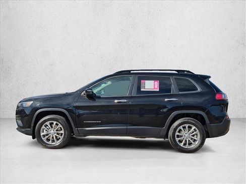 Used 2022 Jeep Cherokee Latitude Lux w/ Mopar Interior Package AWD/4WD image 8