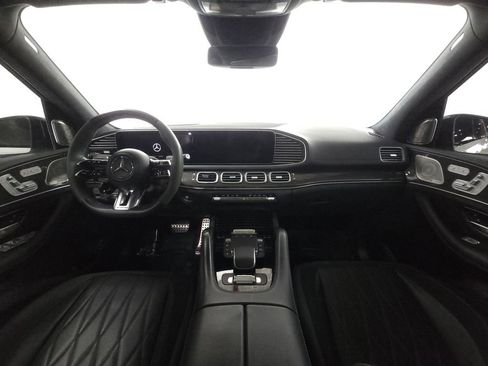 Used 2024 Mercedes-Benz GLS 63 AMG 4MATIC image 27