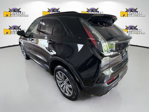 Used 2023 Cadillac XT4 Sport w/ Enhanced Visibility Package AWD/4WD image 6